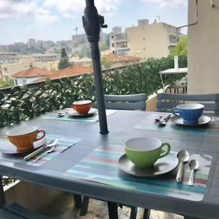 Apt + Terrasse Proche Mer Et Gare