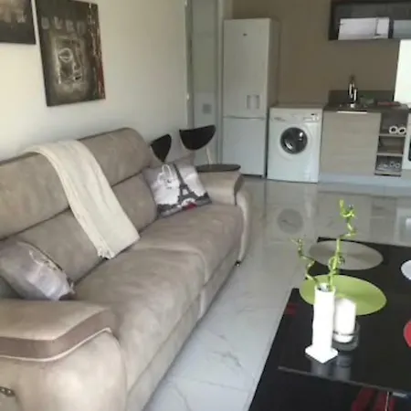 Apt + Terrasse Proche Mer Et Gare Apartman *